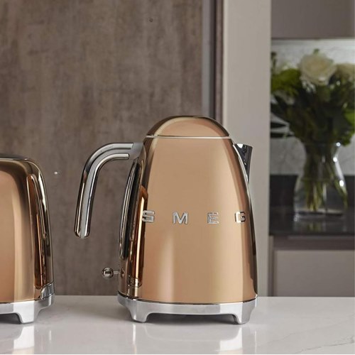 HERVIDOR SMEG KLF03RGEU ELECTRICO ORO ROSA 2400W