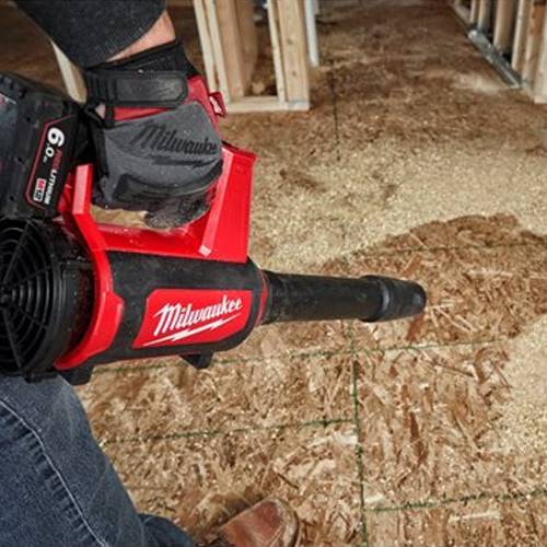 SOPLADOR MILWAUKEE M12BBL-0